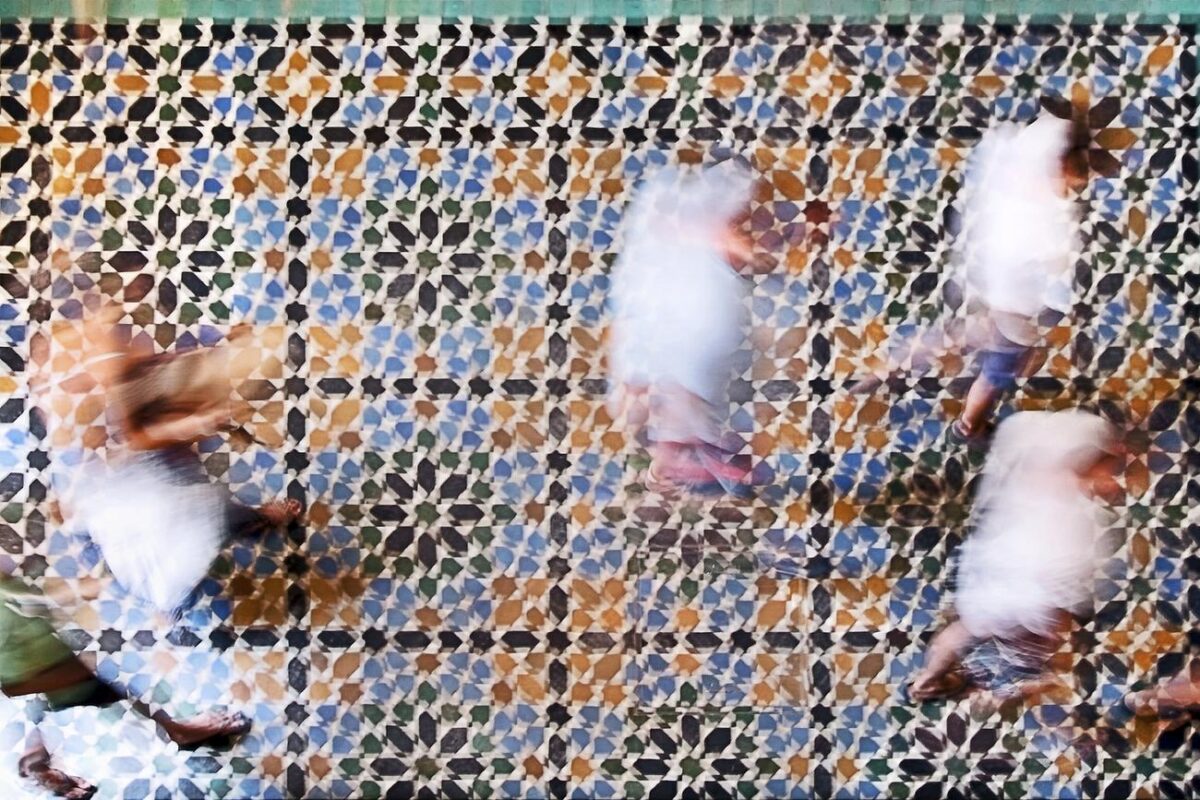 Free people walking image